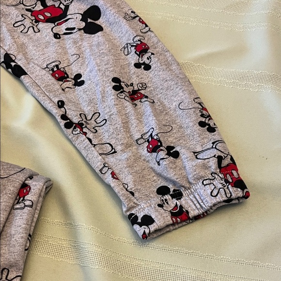 Disney Mickey Mouse Red and Gray women’s Pajama Set size L - Picture 6 of 8